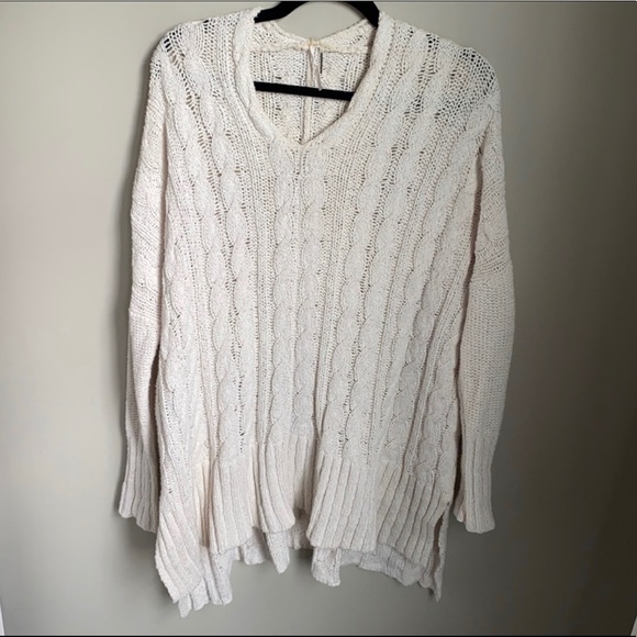 Free People Cable V-Neck Sweater - Picture 4 of 5